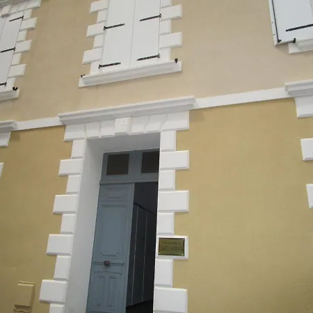 Centre-ville, 100m Plage, Confort Et Praticite Apartment *